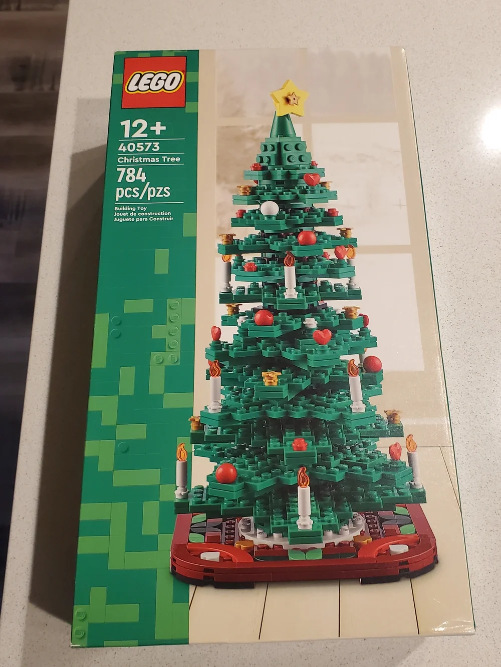 New in box. Lego Christmas Tree Set with Green, Red, Gold and White Elements